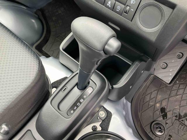 ハイゼットトラックスタンダード　農用スペシャル電子制御式４ＷＤ　荷台ＬＥＤライト　リヤ４枚リーフスプリング　リヤデフロック　荷室灯　衝突被害軽減ブレーキ　コーナーセンサー　スピーカー一体型ＡＭ／ＦＭラジオ　エアコン　パワステ（千葉県）の中古車