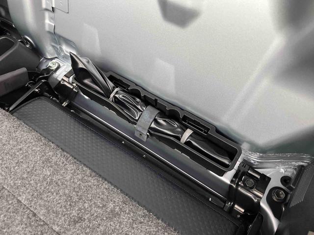 ハイゼットトラックスタンダード　農用スペシャル電子制御式４ＷＤ　荷台ＬＥＤライト　リヤ４枚リーフスプリング　リヤデフロック　荷室灯　衝突被害軽減ブレーキ　コーナーセンサー　スピーカー一体型ＡＭ／ＦＭラジオ　エアコン　パワステ（千葉県）の中古車