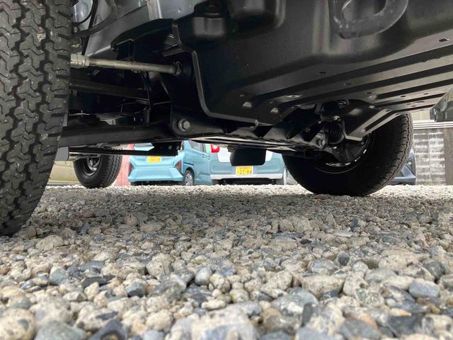 ハイゼットトラックスタンダード　農用スペシャル電子制御式４ＷＤ　荷台ＬＥＤライト　リヤ４枚リーフスプリング　リヤデフロック　荷室灯　衝突被害軽減ブレーキ　コーナーセンサー　スピーカー一体型ＡＭ／ＦＭラジオ　エアコン　パワステ（千葉県）の中古車