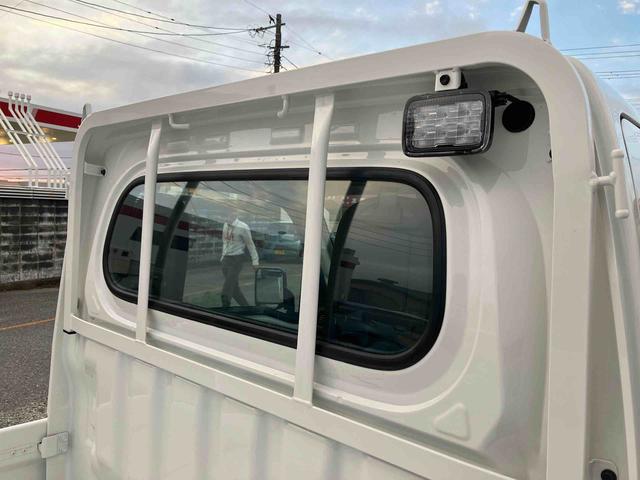 ハイゼットトラックスタンダード 農用スペシャル4WD 5速MT 荷台三方開 リヤ4枚リーフ 荷台作業灯 リヤスモークガラス AM/FMラジオ 衝突被害軽減装置 コーナーセンサー オートライト オートハイビーム スペアタイヤ(千葉県)の中古車
