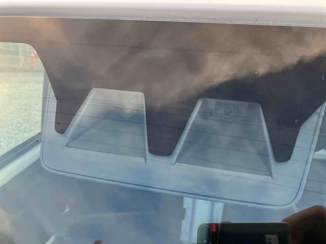ハイゼットトラックスタンダード 農用スペシャル4WD 5速MT 荷台三方開 リヤ4枚リーフ 荷台作業灯 リヤスモークガラス AM/FMラジオ 衝突被害軽減装置 コーナーセンサー オートライト オートハイビーム スペアタイヤ(千葉県)の中古車