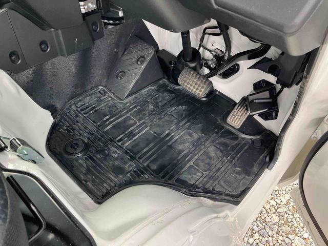 ハイゼットトラックスタンダード　農用スペシャル電子制御式４ＷＤ　ＣＶＴ　荷台ＬＥＤライト　リヤ４枚リーフスプリング　リヤデフロック　　衝突被害軽減ブレーキ　コーナーセンサー　スピーカー一体型ＡＭ／ＦＭラジオ　エアコン　パワステ（千葉県）の中古車