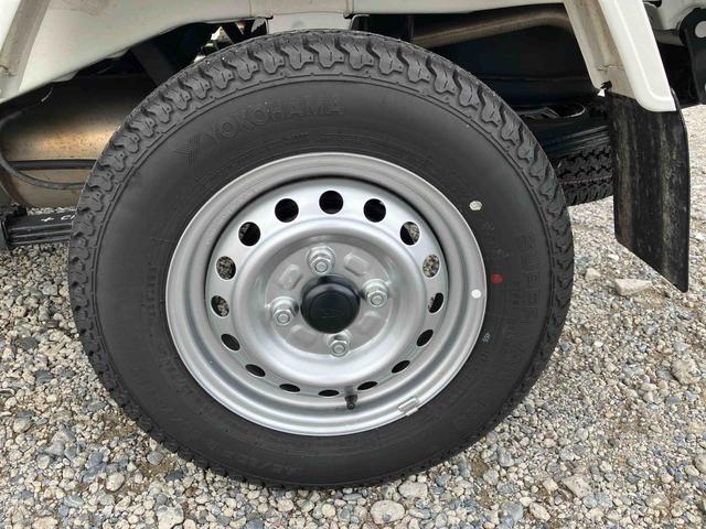 ハイゼットトラックスタンダード　農用スペシャル電子制御式４ＷＤ　ＣＶＴ　荷台ＬＥＤライト　リヤ４枚リーフスプリング　リヤデフロック　　衝突被害軽減ブレーキ　コーナーセンサー　スピーカー一体型ＡＭ／ＦＭラジオ　エアコン　パワステ（千葉県）の中古車