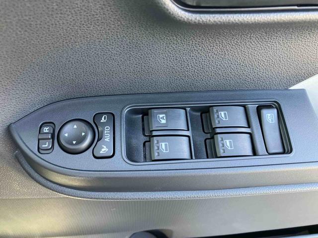 タントＸリミテッドバックカメラ　両側パワスラ　シートヒーター　電動駐車ブレーキ　ＬＥＤヘッドライト　オートライト　オートエアコン　上下２段調節式デッキボード　コーナーセンサー　衝突被害軽減ブレーキ（千葉県）の中古車