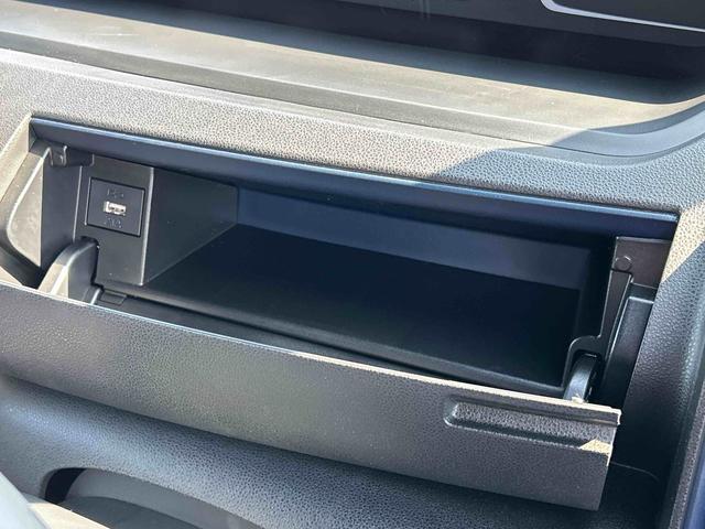 タントカスタムRSリミテッド 9インチディスプレイオーディオ装備保証 新車保証・まごころ保証 1年間・走行距離無制限付き(東京都)の中古車