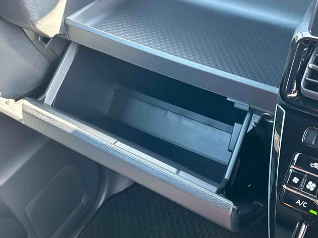 タントカスタムRSリミテッド 9インチディスプレイオーディオ装備保証 新車保証・まごころ保証 1年間・走行距離無制限付き(東京都)の中古車