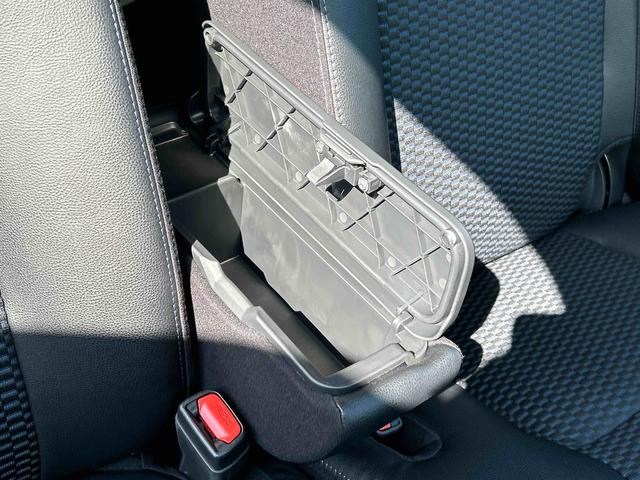 タントカスタムRSリミテッド 9インチディスプレイオーディオ装備保証 新車保証・まごころ保証 1年間・走行距離無制限付き(東京都)の中古車