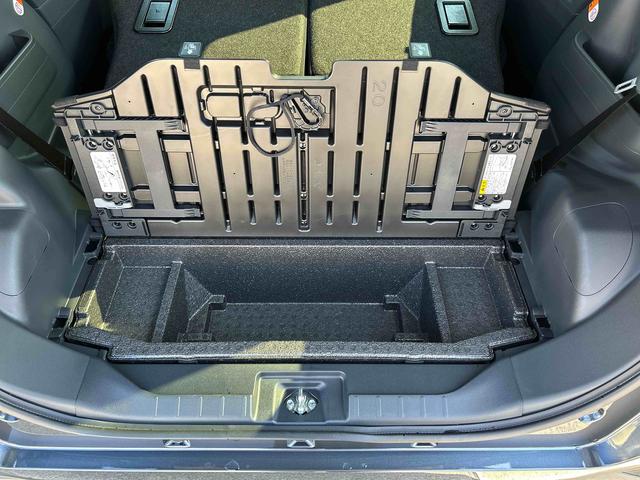 タントカスタムRSリミテッド 9インチディスプレイオーディオ装備保証 新車保証・まごころ保証 1年間・走行距離無制限付き(東京都)の中古車