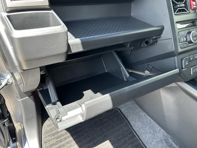 タフトGターボ ダーククロムベンチャー保証 新車保証・まごころ保証 1年間・走行距離無制限付き(東京都)の中古車