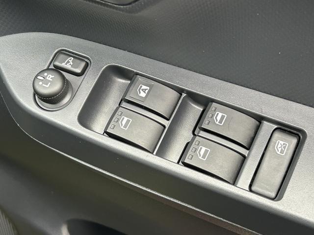 ミライースＸ　ＳＡIII　電動格納ドアミラー　ＬＥＤヘッドランプ保証１年間距離無制限付き　コーナーセンサー　アイドリングストップ　キーレス　パンク修理キット　オートライト　オートハイビーム　パワーウインドウ　カーペットマット　衝突回避支援ブレーキ　ＣＤ（東京都）の中古車