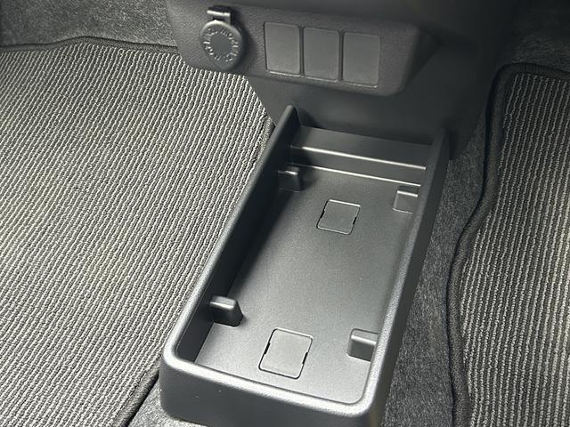 ミライースＸ　ＳＡIII　電動格納ドアミラー　ＬＥＤヘッドランプ保証１年間距離無制限付き　コーナーセンサー　アイドリングストップ　キーレス　パンク修理キット　オートライト　オートハイビーム　パワーウインドウ　カーペットマット　衝突回避支援ブレーキ　ＣＤ（東京都）の中古車