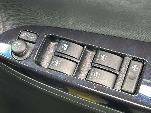 タントカスタムＲＳ　トップエディションＶＳ　ＳＡIII　８型ナビ保証１年間：距離無制限付・純正８インチナビ・前方ドライブレコーダー・ＥＴＣ車載器・両側電動スライドドア・フロアマット・サイドバイザー・ＬＥＤヘッドライト・フォグランプ・パノラマカメラ・キーフリー（東京都）の中古車