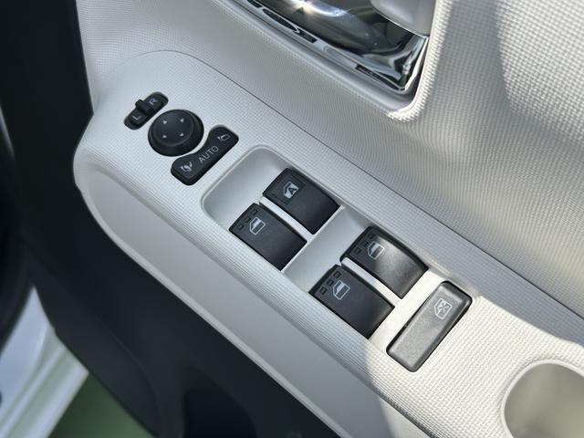 ムーヴキャンバスストライプスＧ　両側電動スライドドア　ＬＥＤヘッドランプ保証　新車保証・まごころ保証　１年間・走行距離無制限付き　ＬＥＤヘッドランプ　ＬＥＤフォグランプ　コーナーセンサー　アイドリングストップ　両側電動スライドドア　電動パーキングブレーキ　シートヒーター（東京都）の中古車