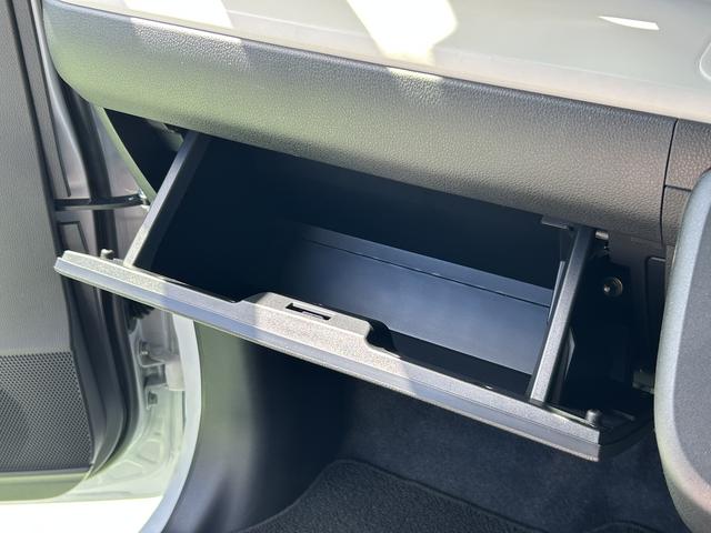 ムーヴキャンバスストライプスＧ　両側電動スライドドア　ＬＥＤヘッドランプ保証　新車保証・まごころ保証　１年間・走行距離無制限付き　ＬＥＤヘッドランプ　ＬＥＤフォグランプ　コーナーセンサー　アイドリングストップ　両側電動スライドドア　電動パーキングブレーキ　シートヒーター（東京都）の中古車