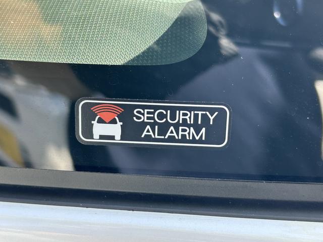 ムーヴキャンバスストライプスＧ　両側電動スライドドア　ＬＥＤヘッドランプ保証　新車保証・まごころ保証　１年間・走行距離無制限付き　ＬＥＤヘッドランプ　ＬＥＤフォグランプ　コーナーセンサー　アイドリングストップ　両側電動スライドドア　電動パーキングブレーキ　シートヒーター（東京都）の中古車