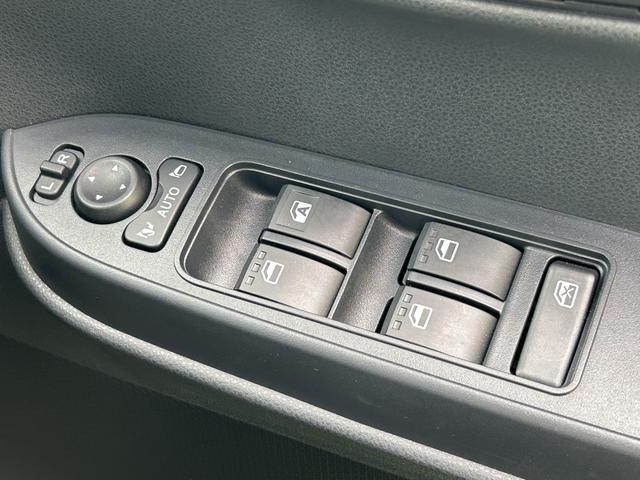 タントＸ　前席シートヒーター　電動パーキングブレーキ保証　新車保証・まごころ保証　１年間・走行距離無制限付き　キーフリーシステム　電動パーキングブレーキ　前席シートヒーター　片側電動スライドドア　キーフリーシステム　シートバックテーブル（東京都）の中古車