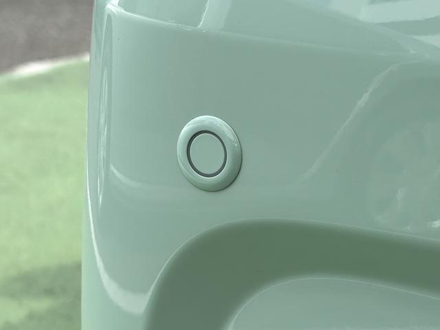 タントＸ　前席シートヒーター　電動パーキングブレーキ保証　新車保証・まごころ保証　１年間・走行距離無制限付き　キーフリーシステム　電動パーキングブレーキ　前席シートヒーター　片側電動スライドドア　キーフリーシステム　シートバックテーブル（東京都）の中古車