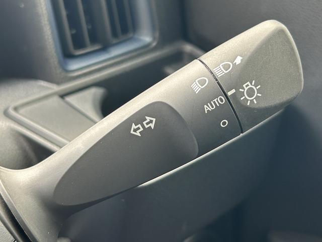 タントＸ　前席シートヒーター　電動パーキングブレーキ保証　新車保証・まごころ保証　１年間・走行距離無制限付き　キーフリーシステム　電動パーキングブレーキ　前席シートヒーター　片側電動スライドドア　キーフリーシステム　シートバックテーブル（東京都）の中古車