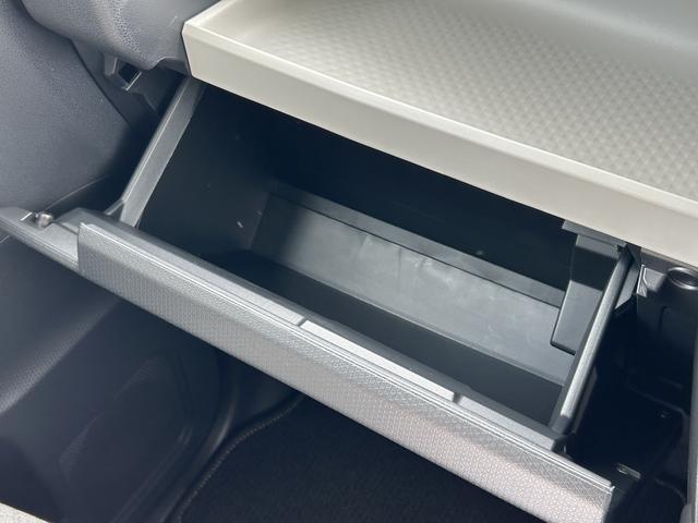 タントＸ　前席シートヒーター　電動パーキングブレーキ保証　新車保証・まごころ保証　１年間・走行距離無制限付き　キーフリーシステム　電動パーキングブレーキ　前席シートヒーター　片側電動スライドドア　キーフリーシステム　シートバックテーブル（東京都）の中古車