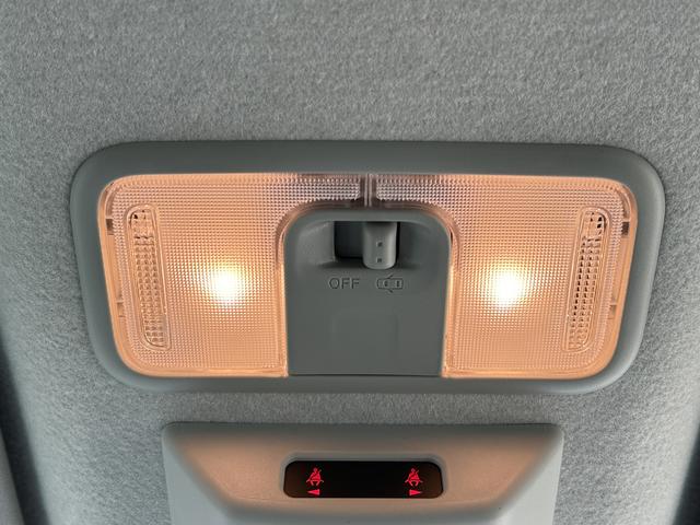 タントＸ　前席シートヒーター　電動パーキングブレーキ保証　新車保証・まごころ保証　１年間・走行距離無制限付き　キーフリーシステム　電動パーキングブレーキ　前席シートヒーター　片側電動スライドドア　キーフリーシステム　シートバックテーブル（東京都）の中古車