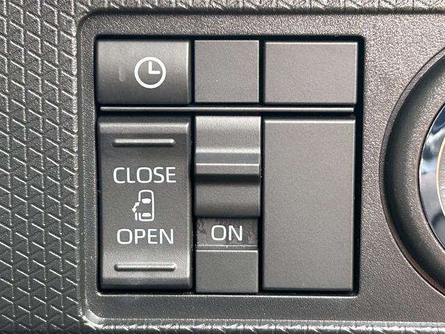 タントＸ　片側電動スライドドア　ＬＥＤヘッドランプ保証　新車保証・まごころ保証　１年間・走行距離無制限付き　片側電動スライドドア　前席シートヒーター　電動パーキングブレーキ　コーナーセンサー　シートバックテーブル　キーフリーシステム（東京都）の中古車