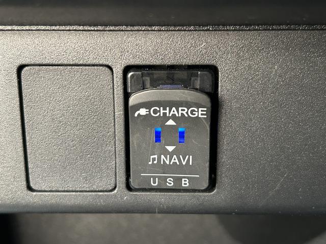 ムーヴキャンバスＧメイクアップリミテッド　ＳＡIII保証まごころ保証　１年間・走行距離無制限付き（東京都）の中古車