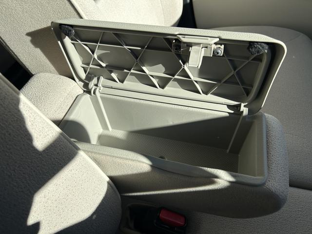 ムーヴキャンバスＧメイクアップリミテッド　ＳＡIII保証まごころ保証　１年間・走行距離無制限付き（東京都）の中古車