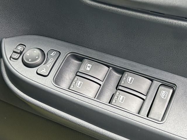 タントX 前席シートヒーター 電動パーキングブレーキ保証 新車保証・まごころ保証 1年間・走行距離無制限付き キーフリーシステム LEDヘッドランプ 前席シートヒーター 電動パーキングブレーキ 片側電動スライドドア コーナーセンサー(東京都)の中古車