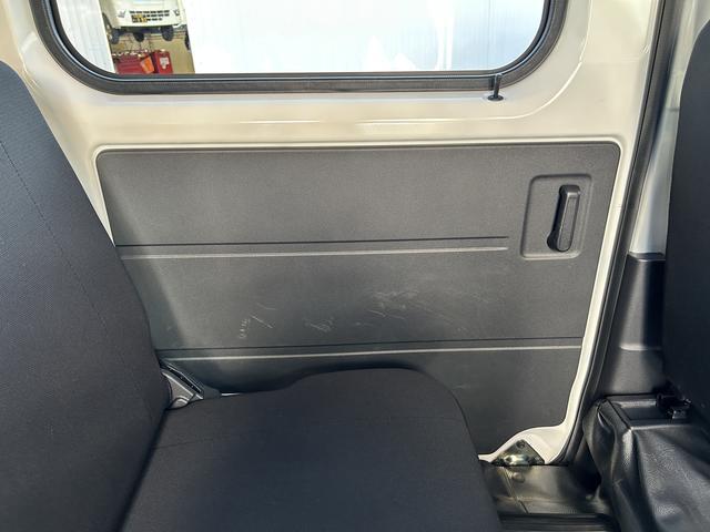 ハイゼットカーゴＤＸ保証　新車保証・まごころ保証　１年間・走行距離無制限付き（東京都）の中古車