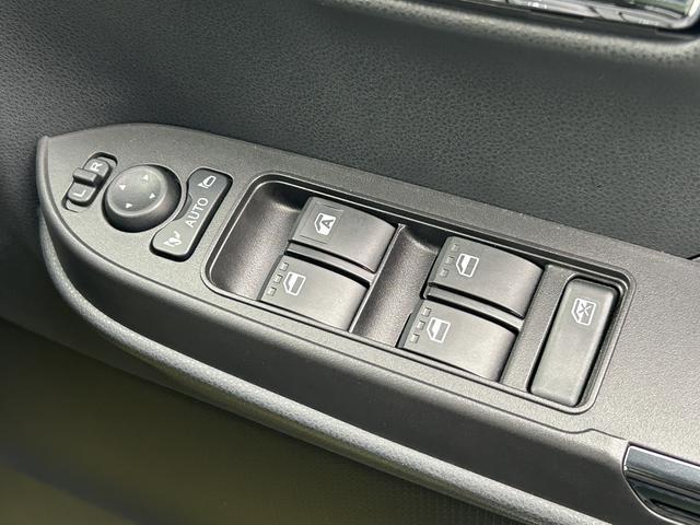 タントカスタムＲＳ　純正ナビ　ＥＴＣ車載器　ドライブレコーダー保証　新車保証・まごころ保証　１年間・走行距離無制限付き　純正７インチナビ　ＥＴＣ車載器　ドライブレコーダー　コーナーセンサー　キーフリーシステム　前席シートヒーター　電動パーキングブレーキ（東京都）の中古車