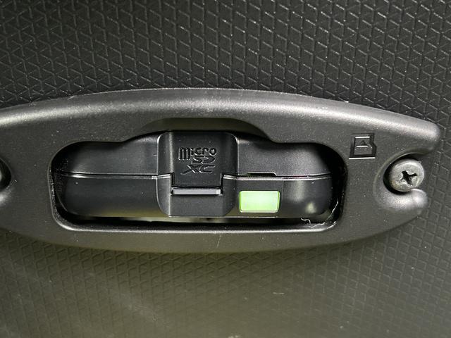 タントカスタムＲＳ　純正ナビ　ＥＴＣ車載器　ドライブレコーダー保証　新車保証・まごころ保証　１年間・走行距離無制限付き　純正７インチナビ　ＥＴＣ車載器　ドライブレコーダー　コーナーセンサー　キーフリーシステム　前席シートヒーター　電動パーキングブレーキ（東京都）の中古車