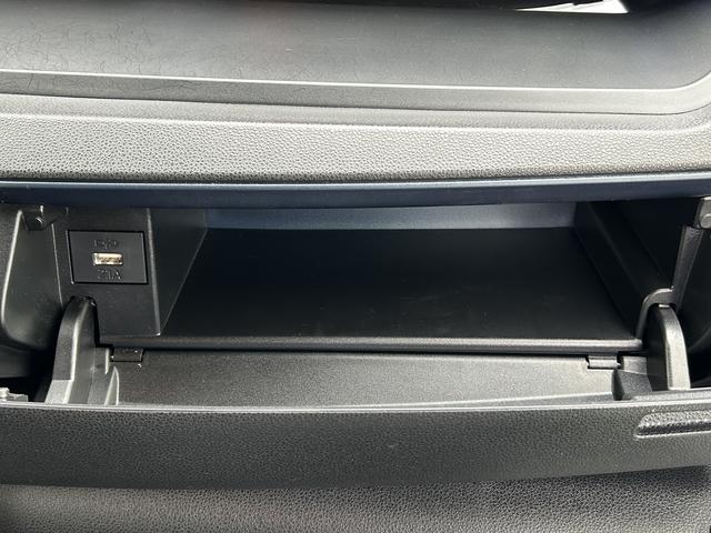 タントカスタムＲＳ　純正ナビ　ＥＴＣ車載器　ドライブレコーダー保証　新車保証・まごころ保証　１年間・走行距離無制限付き　純正７インチナビ　ＥＴＣ車載器　ドライブレコーダー　コーナーセンサー　キーフリーシステム　前席シートヒーター　電動パーキングブレーキ（東京都）の中古車