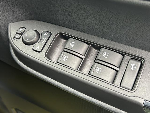 タントカスタムＲＳ　純正ナビ　ＥＴＣ車載器　ドライブレコーダー保証　新車保証・まごころ保証　１年間・走行距離無制限付き　純正７インチナビ　ＥＴＣ車載器　ドライブレコーダー　バックカメラ　ＬＥＤヘッドランプ　キーフリーシステム　前席シートヒーター（東京都）の中古車