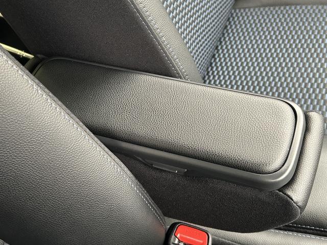 タントカスタムＲＳ　純正ナビ　ＥＴＣ車載器　ドライブレコーダー保証　新車保証・まごころ保証　１年間・走行距離無制限付き　純正７インチナビ　ＥＴＣ車載器　ドライブレコーダー　バックカメラ　ＬＥＤヘッドランプ　キーフリーシステム　前席シートヒーター（東京都）の中古車