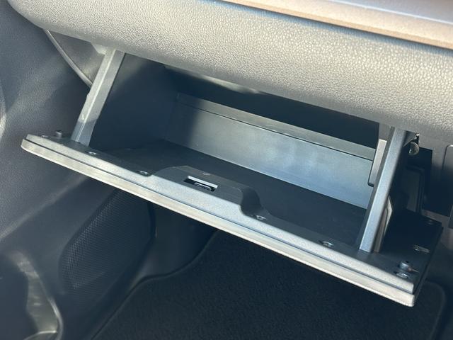 ムーヴキャンバスセオリーＧ　両側電動スライドドア　前席シートヒーター保証　新車保証・まごころ保証　１年間・走行距離無制限付き　両側電動スライドドア　前席シートヒーター　電動パーキングブレーキ　ＬＥＤヘッドランプ　ＬＥＤフォグランプ　キーフリシステム（東京都）の中古車