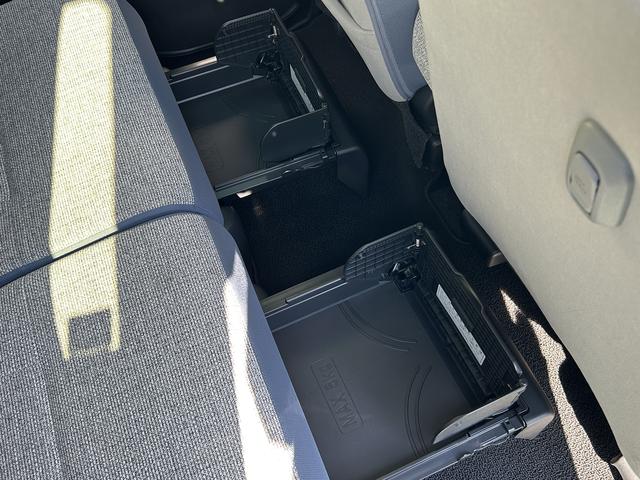 ムーヴキャンバスストライプスＧ　前席シートヒーター　ＬＥＤヘッドランプ保証　新車保証・まごころ保証　１年間・走行距離無制限付き　両側電動スライドドア　前席シートヒーター　コーナーセンサー　ＬＥＤヘッドランプ　ＬＥＤフォグランプ　キーフリーシステム　電動パーキングブレーキ（東京都）の中古車