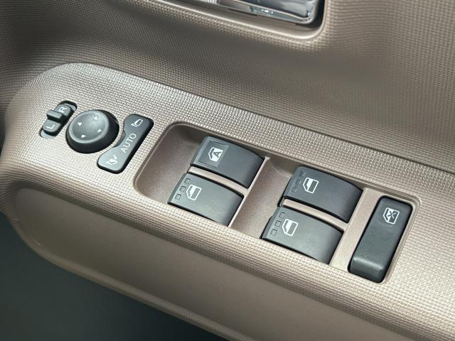 ムーヴキャンバスセオリーＧ保証　新車保証・まごころ保証　１年間・走行距離無制限付き（東京都）の中古車