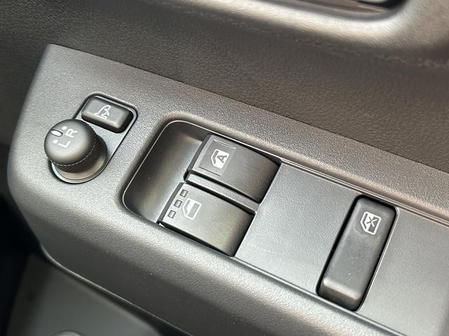 アトレーＲＳ　４ＷＤ　雹害車両保証　新車保証・まごころ保証　１年間・走行距離無制限付き・オーディオレス車・ＬＥＤヘッドライト装備・ＬＥＤフォグ装備・シートヒーター装備（東京都）の中古車