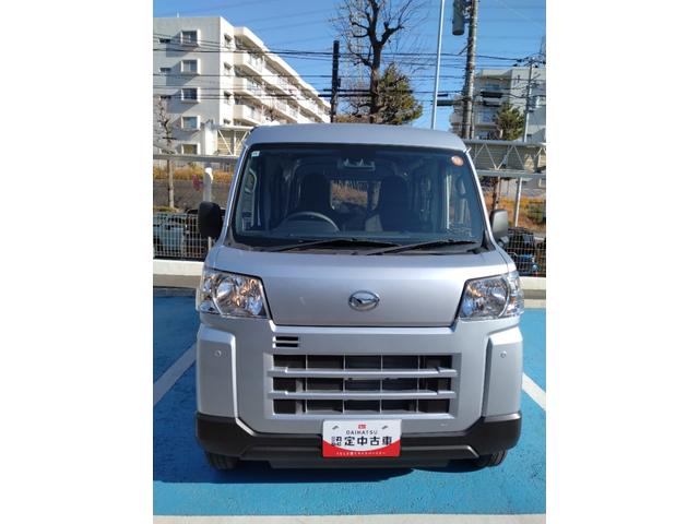ハイゼットカーゴＤＸサポカーＳワイド適合　ラジオ　エアコン　アクセサリーソケット　コーナーセンサー　アイドリングストップ　光軸調整ダイヤル　横滑り防止機能　誤発進抑制機能　パワーウインドウ　キーレス（神奈川県）の中古車