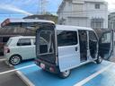 サポカーＳワイド適合　ラジオ　エアコン　アクセサリーソケット　コーナーセンサー　アイドリングストップ　光軸調整ダイヤル　横滑り防止機能　誤発進抑制機能　パワーウインドウ　キーレス（神奈川県）の中古車
