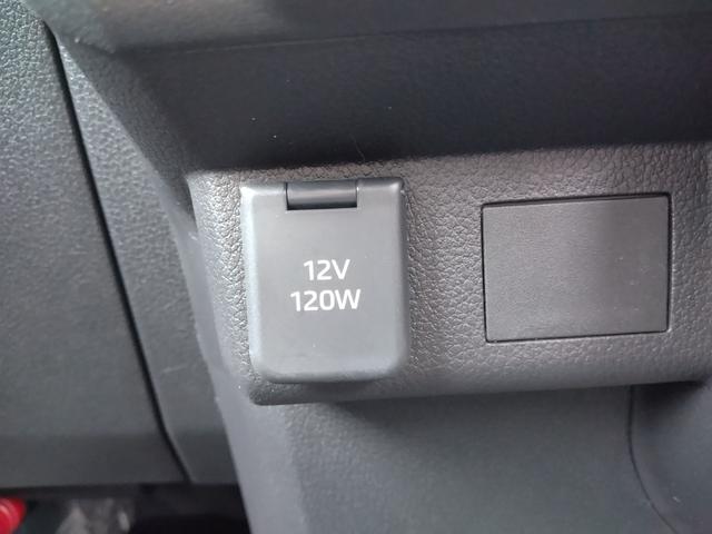 ハイゼットカーゴDXサポカーSワイド適合 ラジオ エアコン アクセサリーソケット コーナーセンサー アイドリングストップ 光軸調整ダイヤル 横滑り防止機能 誤発進抑制機能 パワーウインドウ キーレス(神奈川県)の中古車