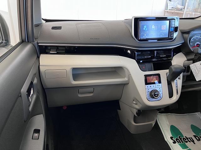 ムーヴＸリミテッドII　ＳＡIIIサポカーＳワイド適合　コーナーポール　ドラレコ　ステアリングスイッチ　ＵＳＢ接続端子　Ｐスタート　運転席シートヒーター　アイドリングストップ　　誤発進抑制機能　オートハイビーム　キーフリー　Ｂカメラ（神奈川県）の中古車