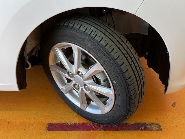 ムーヴＸリミテッドII　ＳＡIIIサポカーＳワイド適合　コーナーポール　ドラレコ　ステアリングスイッチ　ＵＳＢ接続端子　Ｐスタート　運転席シートヒーター　アイドリングストップ　　誤発進抑制機能　オートハイビーム　キーフリー　Ｂカメラ（神奈川県）の中古車