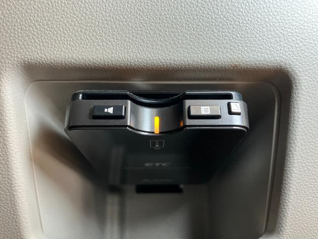 タントＸ　ＳＡIIIサポカーＳワイド適合　ミラクルオープンドア　両側オートスライドドア　ステアリングスイッチ　Ｐスタート　運転席シートヒーター　オートハイビーム　ＥＴＣ　キーフリー（神奈川県）の中古車