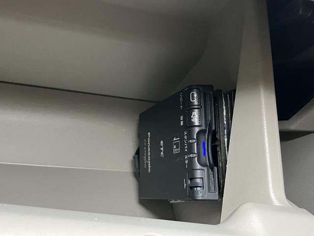 ムーヴＬ　　ＣＤオーディオ　エアコン　電動格納ミラー　キーレスＣＤオーディオ　エアコン　ＥＴＣ　横滑り防止機能　アイドリングストップ　光軸調整ダイヤル　電動格納ミラー　パワーウィンドウ　キーレス（神奈川県）の中古車