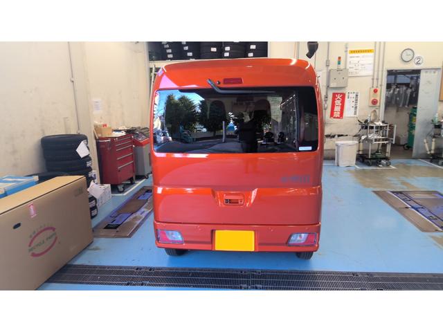 ハイゼットカーゴDX4WD サポカーSワイド適合 ディスプレイオーディオ アクセサリーソケット Pスタート コーナーセンサー アイドリングストップ ステアリングスイッチ USB接続端子 電動格納ミラー キーフリー(神奈川県)の中古車