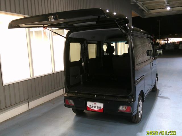 ハイゼットカーゴクルーズターボサポカーＳワイド適合　Ｂｌｕｅｔｏｏｔｈオーディオ　エアコン　アプリケーションソケット　Ｐスタート　コーナーセンサー　横滑り防止機能　誤発進抑制機能　電動格納ミラー　パワーウインドウ　キーフリー（神奈川県）の中古車
