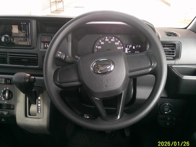 ハイゼットカーゴクルーズターボサポカーＳワイド適合　Ｂｌｕｅｔｏｏｔｈオーディオ　エアコン　アプリケーションソケット　Ｐスタート　コーナーセンサー　横滑り防止機能　誤発進抑制機能　電動格納ミラー　パワーウインドウ　キーフリー（神奈川県）の中古車