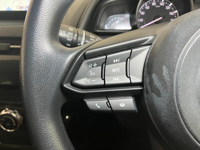 デミオ13S衝突被害軽減ブレーキシステム Bカメラ ステアリングスイッチ シートヒーター アクセサリーソケット USB接続端子 ETC Pスタート キーフリー(神奈川県)の中古車