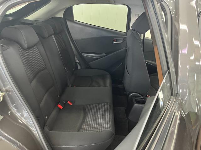 デミオ13S衝突被害軽減ブレーキシステム Bカメラ ステアリングスイッチ シートヒーター アクセサリーソケット USB接続端子 ETC Pスタート キーフリー(神奈川県)の中古車